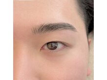 ブルー(blue)の雰囲気（メンズアイブロウ）