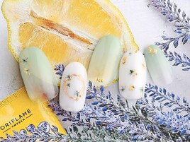 スプリンググリーン