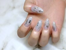 クローネイル ジジ(CLOW NAIL -zizi-)/(ジェル)シンプルネイル