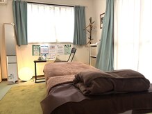 リラクゼーションルーム ゲンキスイッチの雰囲気（落ち着いた室内。）