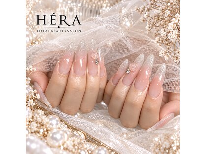 ヘラ(HERA)の写真