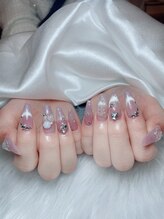 クイーンネイル(Queen Nail)/
