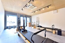 ザ ビー 松山店(THE B)