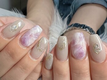 ルルエオノ(Lulu eono)/奥行き大理石ネイル