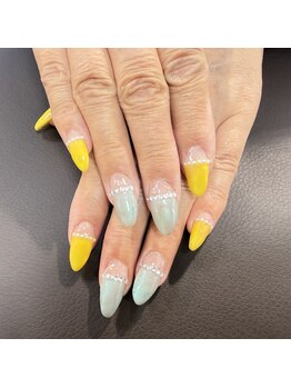 ネイルファクトの写真/姫路駅近[山陽百貨店]シンプルで健康的な美しさを求める方に☆爪に優しい丁寧な施術が大人気♪Foot同価格!!