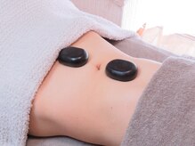 リア(lia)/お腹ロミロミ