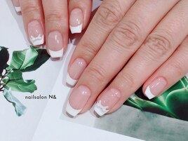 フレンチネイル