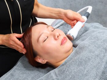 オーダーメイド痩身&小顔矯正専門店Re:Lives【リライブ】金町店の写真/New Open!!亀有で大人気の小顔&痩身専門店が金町に!Open特価レッドショット×高周波温熱マシン¥3300