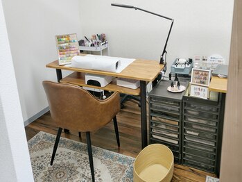 タレイア(Thaleia)/ネイルスペース