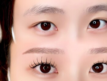 エムスリー 小山店(M3)の写真/マツエクもまつ毛パーマも折角なら眉毛とセットでキレイがオススメ◎ナチュラルなのに華やかな目元を[美眉]