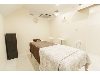 クイーン 札幌駅前店(Queen)/シンプルで良質な空間☆