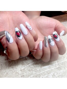 リノン(Linon)/ホワイトネイル