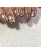 プリュネ(Prune)/マグネットネイル/フレンチ