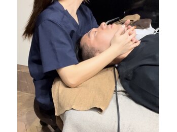 カドル 福岡天神店(KADORU)/小顔矯正 小顔整体サロン KADORU