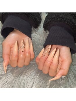 アミュレット(AMULET)/海外ネイル