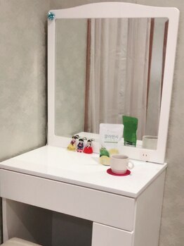 ビューティースタジオ ハンミ 新宿店(韓美)/ドレッサー完備