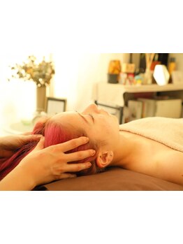 ヘッドスパで癒されたい