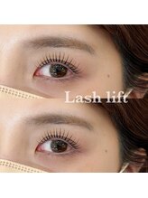 ファミーユ 太田(Fameu)/束感まつげ