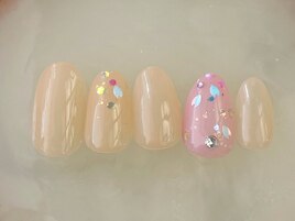 桜の花びらネイル