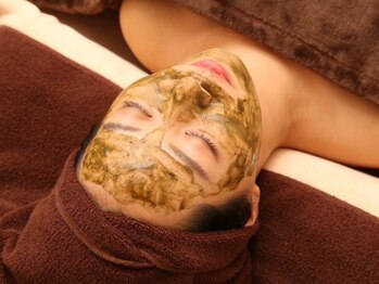 ハル(Halu)の写真/【ハーブピーリング+毛穴ハイドラ¥9900~】肌タイプにあわせてしっかり施術♪