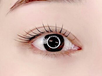 エイミー(Amy)の写真/ナチュラルでワンランク上の上品な目元に♪雰囲気や目元の形に合わせたデザインで自然なのに主役級の魅力☆