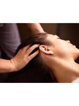 ヘッドスパで癒されたい