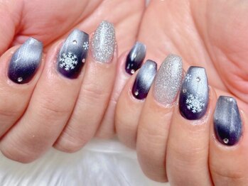 雪の結晶ネイル