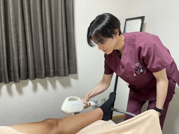 メンズ脱毛サロンChic 【シック】　南風原店の写真/【深夜23時まで営業！】通いやすさ◎毎日のヒゲ剃りから卒業◎朝の準備がラクに◎スタッフ全員認定脱毛士◎