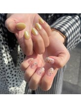 ヒルズ 原宿(Hills Harajuku)/イエローフラワーネイル