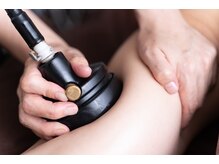 サロンデュヒャーク 志木駅前店(salon du ひゃーく)/吸引ローラーで脂肪ケア【痩身】