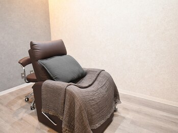 ルブト 北浜(LUVT)/完全個室リクライニング