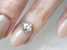 ネイルサロンリシェ 烏丸御池(Recher)/稀少な星スワロ