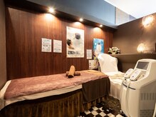 メディカルエステティックサロン サロンド ハリス ヤゴト(Salon'de HALLIS yagoto)の雰囲気（完全個室のプライベート空間。話題の水光フェイシャル可能！）