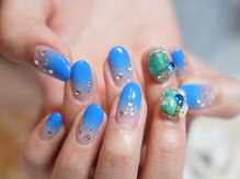 ネルフィーズ(NAILFY's)/濃い目カラーでグラデーション