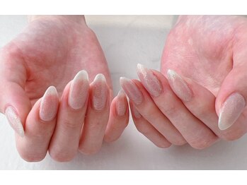 ファースト(FIRST)の写真/上品オフィスラメネイルオフ込み￥3,850＊地下鉄・西鉄天神駅直結☆改札から1分の好立地☆