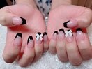 黒フレンチネイル