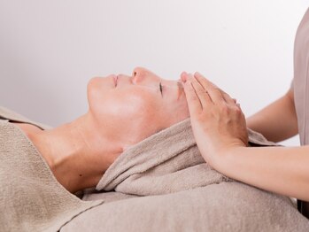 アミューズ 大津駅前PICNIC店(Amyze)の写真/お肌の長年の悩みを隠さず根本改善で土台から変えていく【フェイシャル/ハーブピーリング/ララピール】