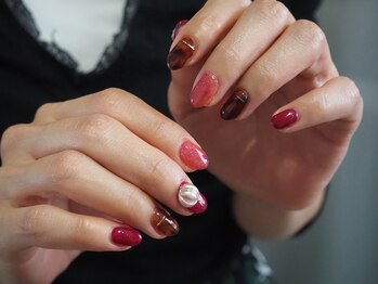 ヌクレオ(n‘ucleo)/大人可愛いハロウィンネイル