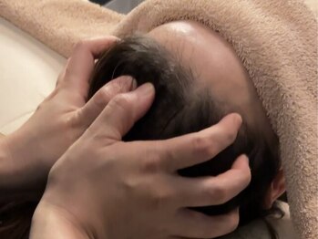 森の雨やどり 天神店/施術風景3