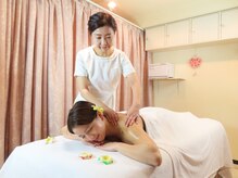 プルミエール銀座の雰囲気（白樺の木を使用したパワーツリーでデトックス痩身効果が絶大です）