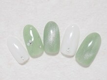 シックネイル(CHIC nail)/グリーン＆ホワイト マグネット