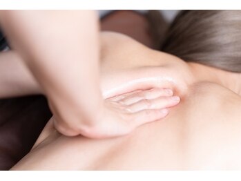 サロンデュヒャーク 志木駅前店(salon du ひゃーく)/全身オールハンド★アロマリンパ