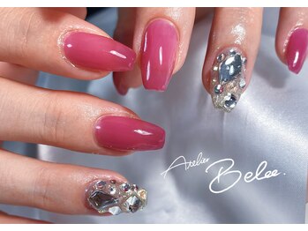 アトリエベベ(Atelier Bebe)/埋め尽くし&ワンカラーネイル