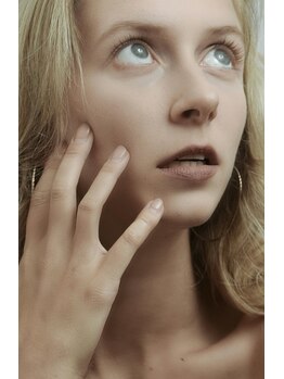 サヴァ(Ca va?)/シェービング前後のお肌の違い