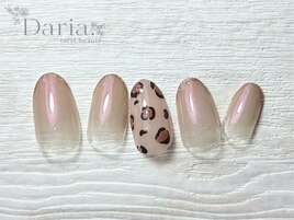 ベージュ　ヒョウ柄　茅場町