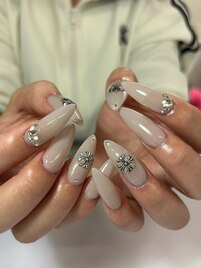 クロムネイル