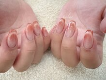 レア(Le'a)/グラ×マグネットフレンチネイル