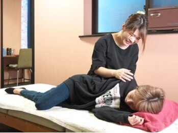 かがやきの写真/《カイロプラクティックで姿勢を正します！》蓄積した疲労をじっくりと癒し、日々の活力を生み出します。