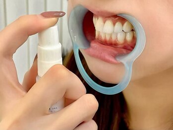 ネルネルネイル(nel nel nail)/溶液の塗布