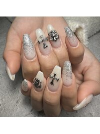 クロムネイル
